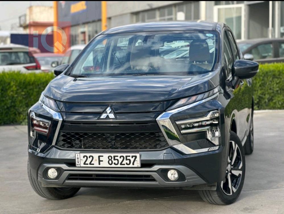 ميتسوبيشي اكسباندر